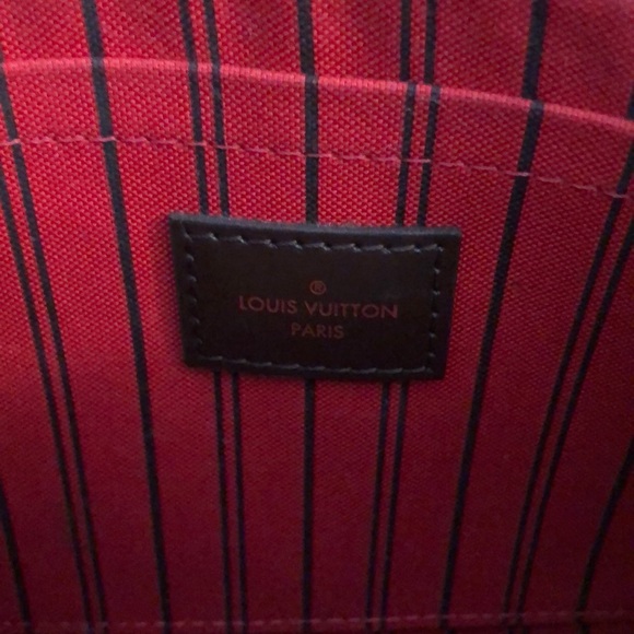 AUTHENTIC Louis Vuitton Neverfull Pochette pouch - Picture 4 of 8